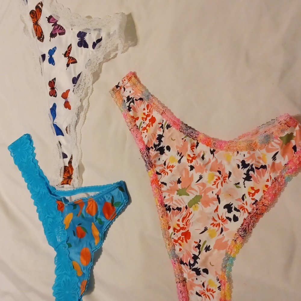 Nwt 2xx sexy undwear  3 pair total